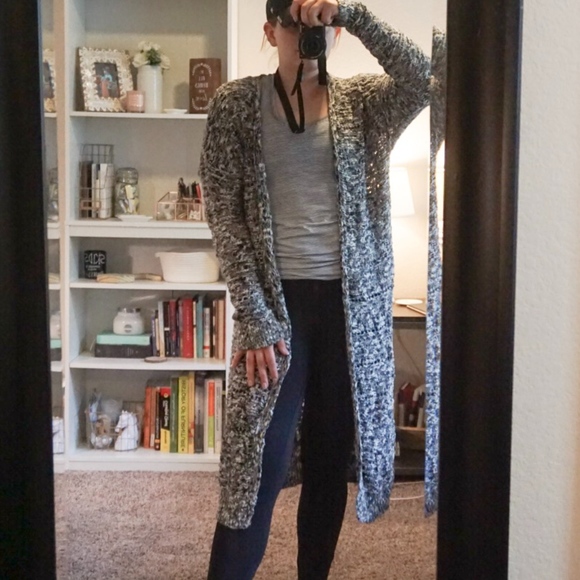 Long Cardigan - Picture 3 of 3